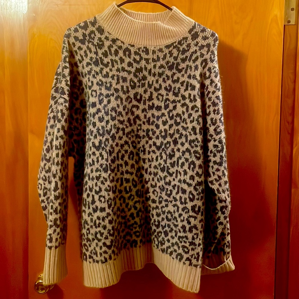 Leopard print sweater